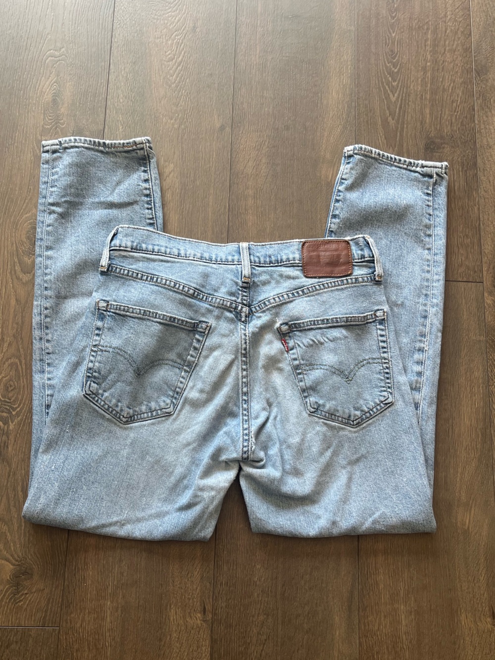 Levi’s Straight Blue Jeans